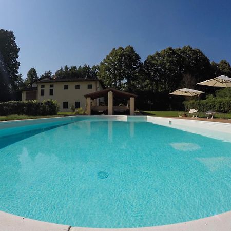 Casale La Fata -Tipico Toscano Immerso Nelle Colline Tra Lucca E Versilia, 6 Appartamenti Indipendenti Camaiore Eksteriør billede