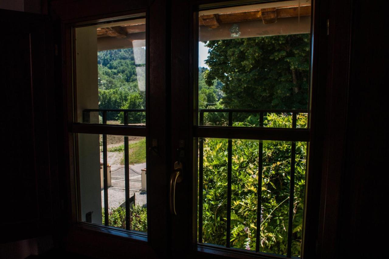 Casale La Fata -Tipico Toscano Immerso Nelle Colline Tra Lucca E Versilia, 6 Appartamenti Indipendenti Camaiore Eksteriør billede
