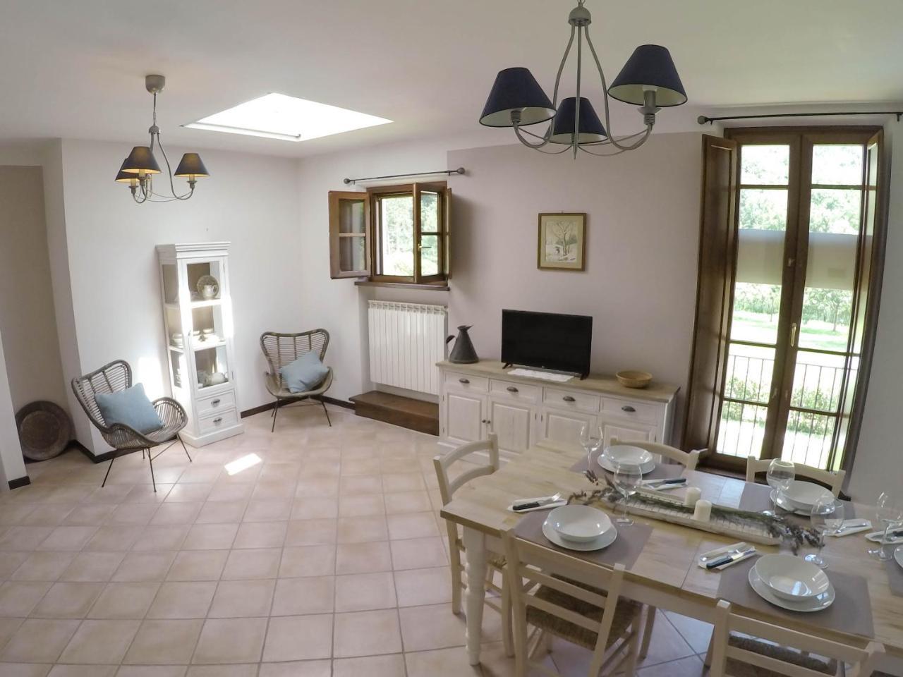 Casale La Fata -Tipico Toscano Immerso Nelle Colline Tra Lucca E Versilia, 6 Appartamenti Indipendenti Camaiore Eksteriør billede
