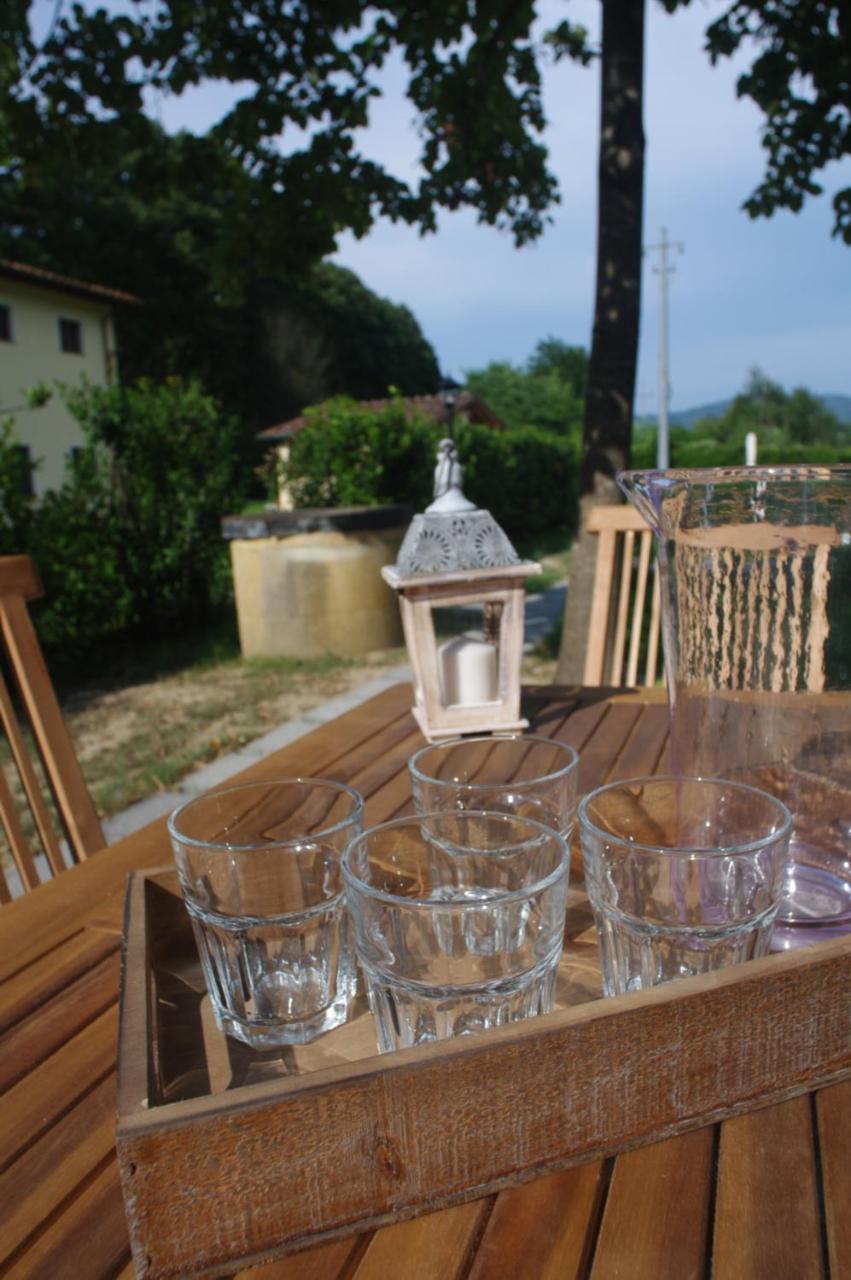 Casale La Fata -Tipico Toscano Immerso Nelle Colline Tra Lucca E Versilia, 6 Appartamenti Indipendenti Camaiore Eksteriør billede