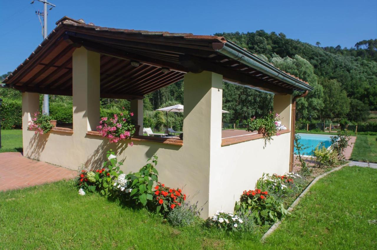 Casale La Fata -Tipico Toscano Immerso Nelle Colline Tra Lucca E Versilia, 6 Appartamenti Indipendenti Camaiore Eksteriør billede