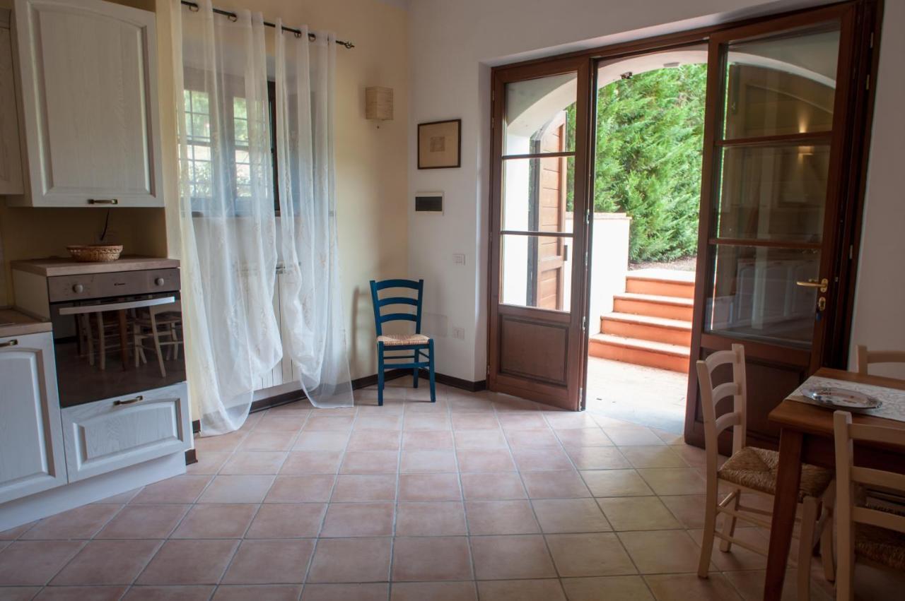 Casale La Fata -Tipico Toscano Immerso Nelle Colline Tra Lucca E Versilia, 6 Appartamenti Indipendenti Camaiore Eksteriør billede